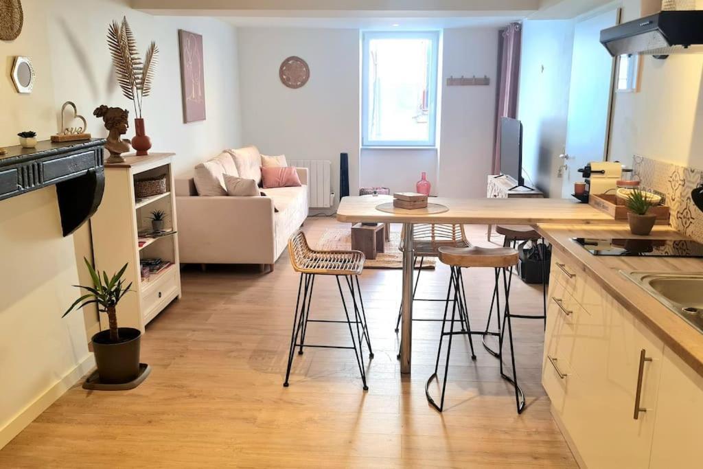 Ferienwohnung L'Echappee Belle Vienne  Exterior foto